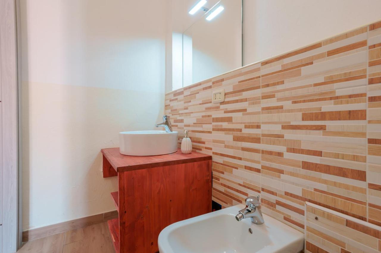 Bissenti Rooms - Eja Sardinia 卡利亚里 外观 照片
