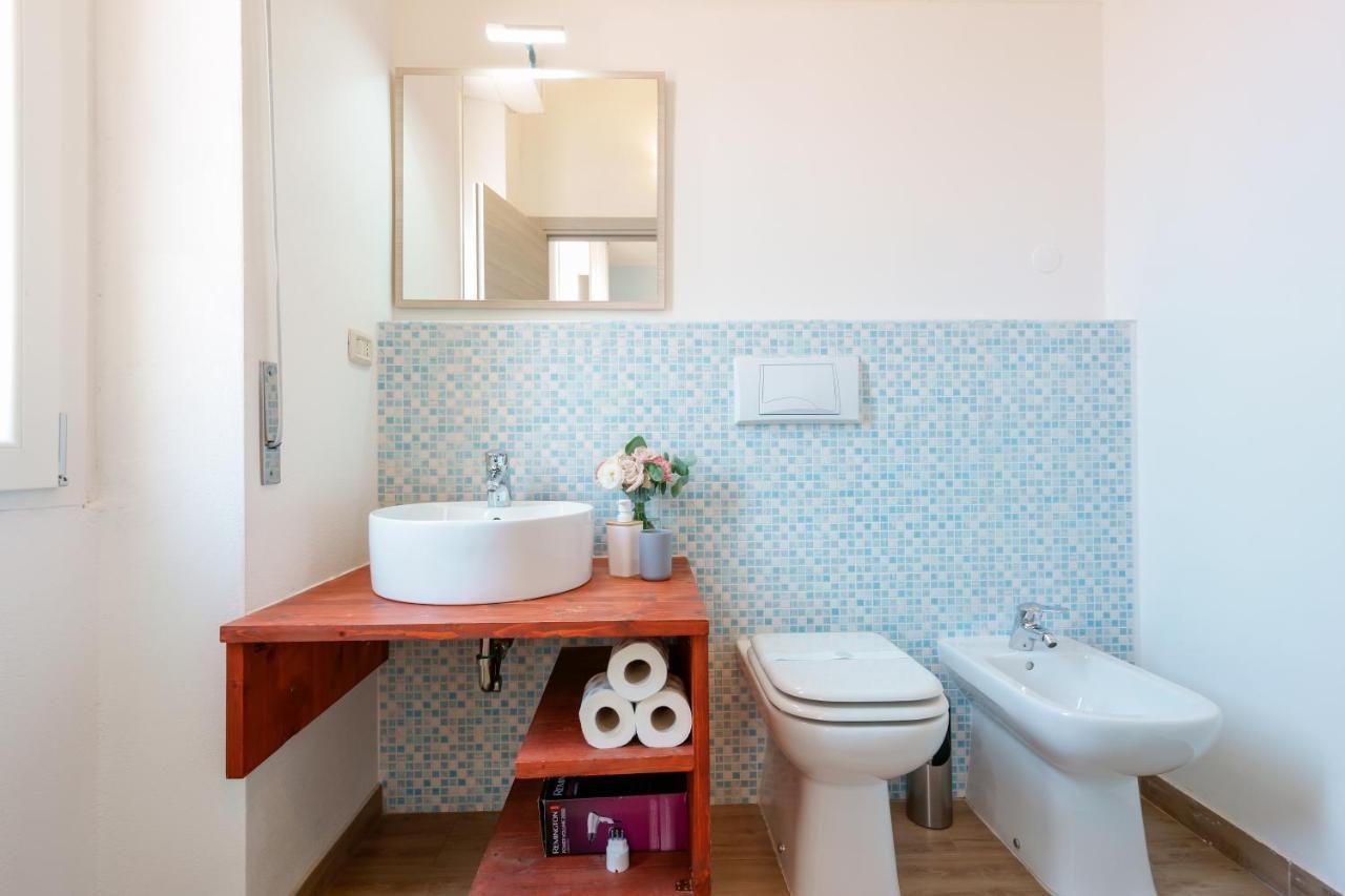 Bissenti Rooms - Eja Sardinia 卡利亚里 外观 照片