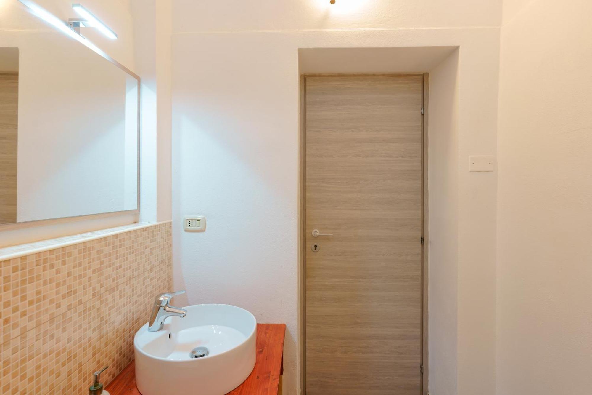 Bissenti Rooms - Eja Sardinia 卡利亚里 外观 照片