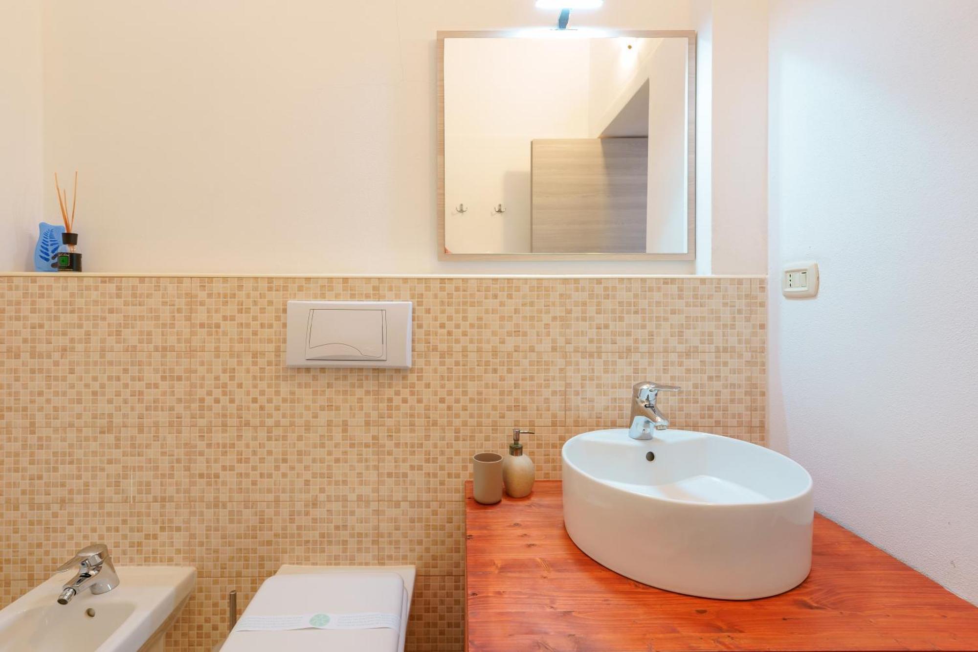 Bissenti Rooms - Eja Sardinia 卡利亚里 外观 照片